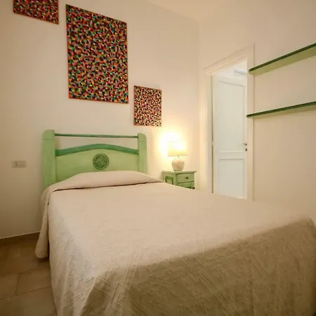Casa Degli Ospiti Guest house Olbia