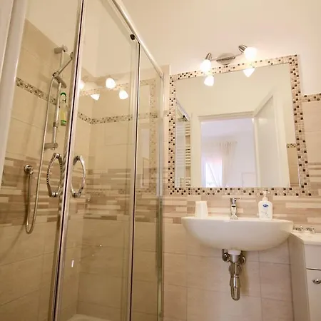 بيت ضيافة Casa Degli Ospiti أولبيا
